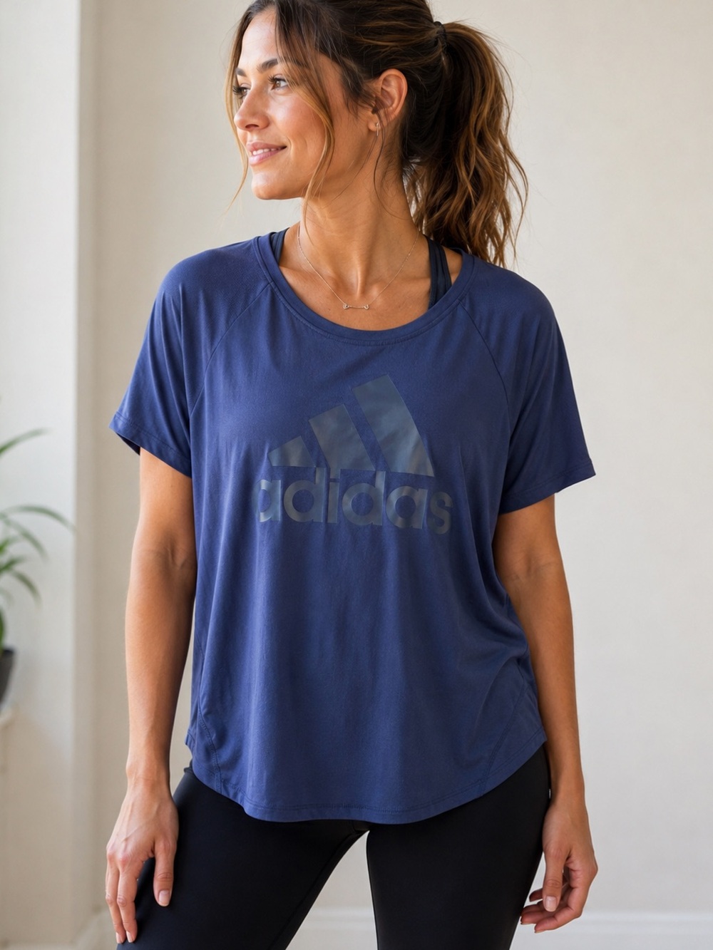 Adidas Navy Blue Logo Women's Training Tee Size Medium -Activewear Workout Gym